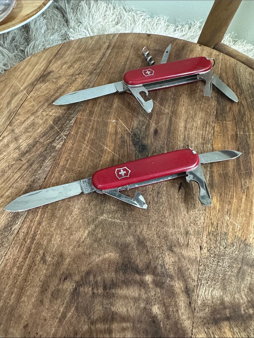 Victorinox Red Swiss Army Pocket Multi-Tools Bundle Of 2 As Is